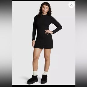 🐸PINK Victoria's Secret stretch cotton Black Long Sleeve mock- neck Dress